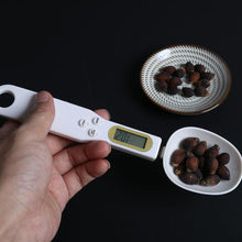 Load image into Gallery viewer, LCD Kitchen Spoon Scale
